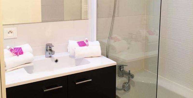 Nemea Appart Hotel Quai Victor Tours Centre المظهر الخارجي الصورة